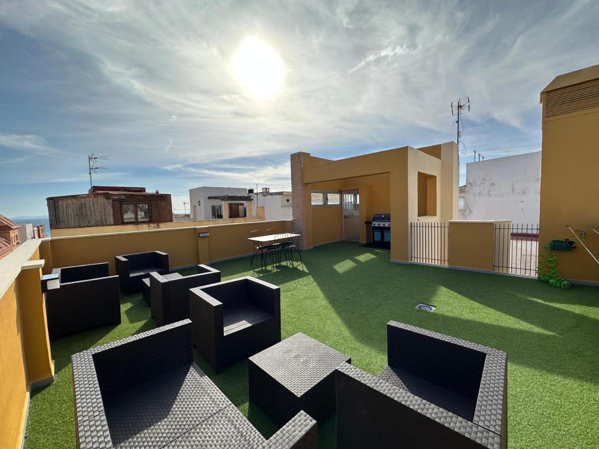 Central Apartment With Patio By Wayra Tarifa Exteriér fotografie